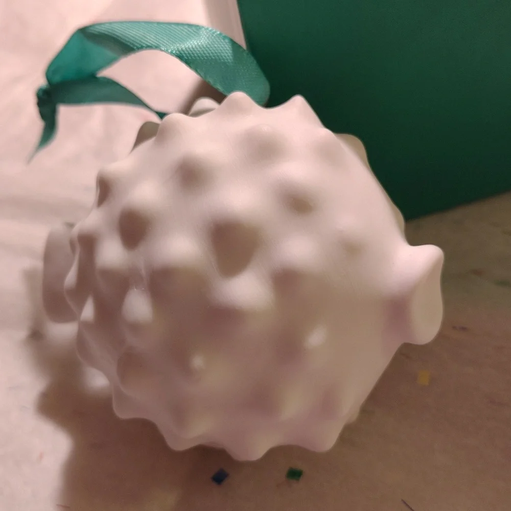 JONATHAN ADLER PUFFER FISH PORCELAIN CHRISTMAS ORNAMENT